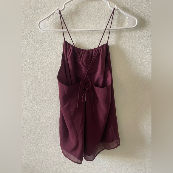Banana republic maroon red lightweight spaghetti strap tank top-NWT - Picture 2 of 4